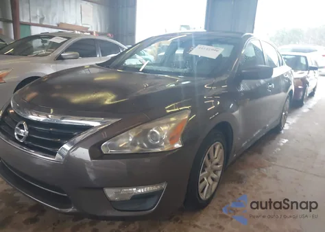 2015 Nissan Altima 2.5/2.5 S/2.5 Sl/2.5 Sv from USA, damaged, VIN 1N4AL3AP8FN303361